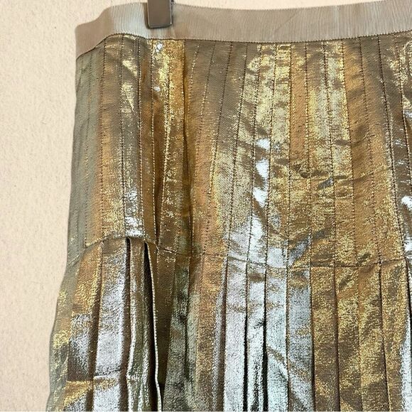 Lewit silk gold metallic pleated skirt - Picture 2 of 11